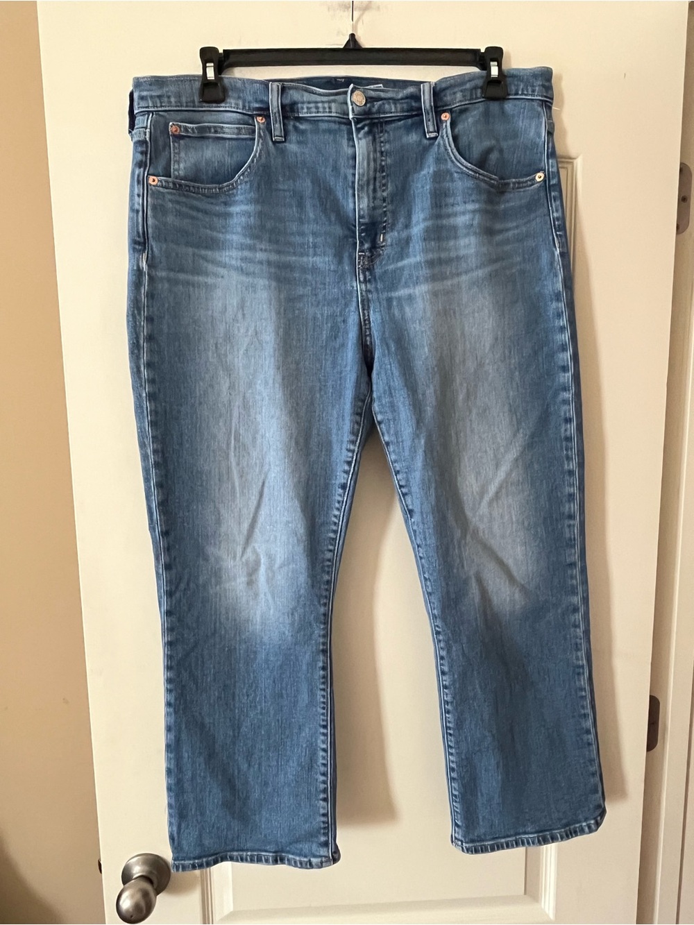GAP Light Blue Straight Leg “Kick Fit” Cropped Denim Jeans Women’s Size 18
